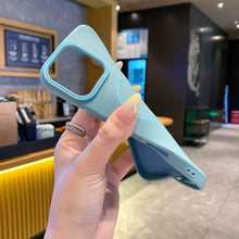 Load image into Gallery viewer, iPhone 14 Series Luxury Frosted Magnetic Silicone Case
